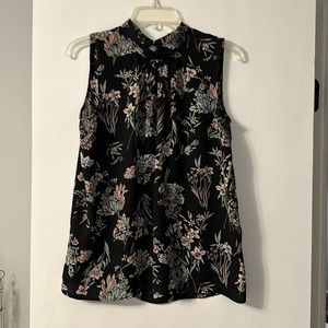 Loft outlet sleeveless top.